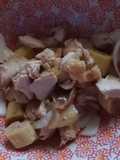 Escabeche de guineos y pollo