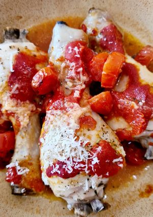 A picture of Baked Chicken in Tomato Sauce.