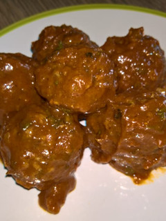 A picture of Spaghetti Sauce with Meatballs.