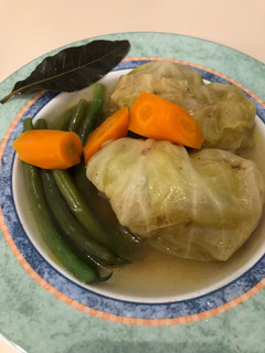 Una foto de Rollo de repollo Japonés RORUQYABETU 🇺🇾🇯🇵ロールキャベツ