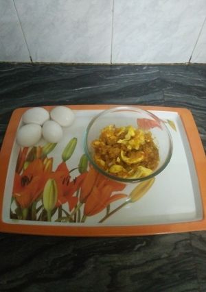 A picture of Egg katli.