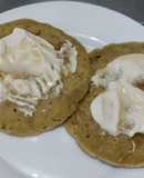 Arepas🫓de maiz🌽a mi manera🧈con queso🧀crema y miel🥯🧇🍯