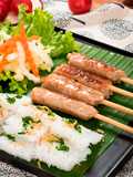 Quick Banh Hoi with Grilled Pork Sausage