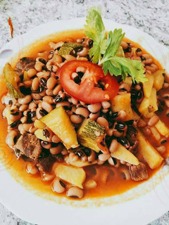Una foto de Frejoles con zapallito italiano
