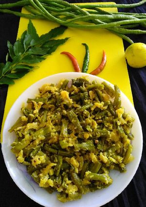 সাউথ ইন্ডিয়ান স্টাইল বরবটির তরকারি (south Indian style barbatir tarkari recipe in Bengali) রেসিপির প্রধান ছবি