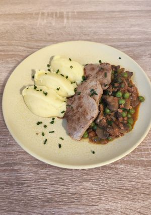 Sertésszűz Budapest módra recept fotója