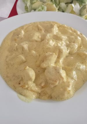 Una foto de Pollo al Curry Keto