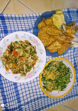 Foto resep Senin ceria tongkol suir cabe ijo