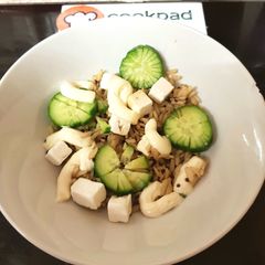 A picture of My Wholemeal rice + Quinoa Cheese Salad. 🙄.