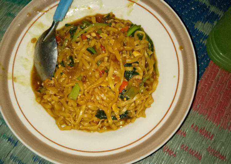 Cara Gampang Membuat Mie goreng idaman suami Anti Gagal