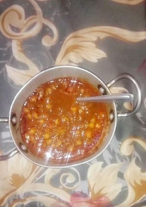 A picture of White chole.