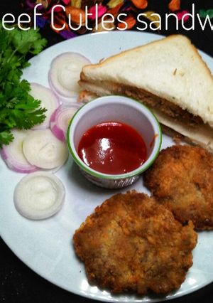 A picture of Beef Cutles Sandwich😃😃.