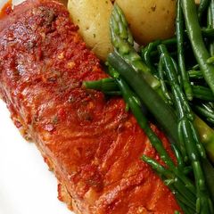 A picture of Vickys Hot & Spicy Chipotle Chilli Salmon, GF DF EF SF NF.