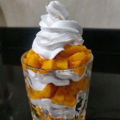 A picture of Mango Cream.