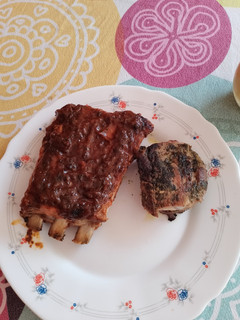 Una foto de Costillas de cerdo a la BBQ