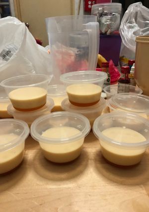 Gambar Puding Caramel dalam bekas plastic