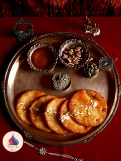 માલપુઆ (Malpua recipe in Gujarati) રેસીપી મુખ્ય ફોટો