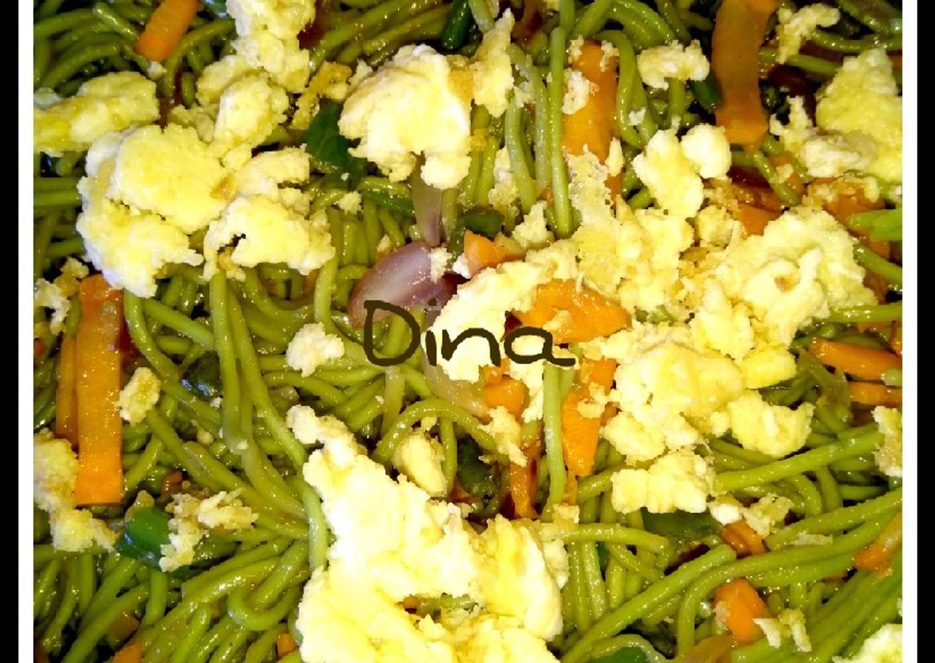 Green egg chowmein