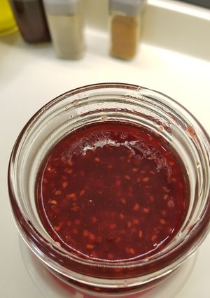 Hình của món Mứt phúc bồn tử - Raspberry jam.