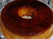 Una foto de budín de pan de miga