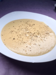 Una foto de Vichyssoise o crema de puerro