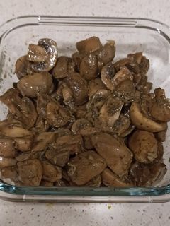 Una foto de Champiñones al ajillo (Monsieur Cuisine Connect)