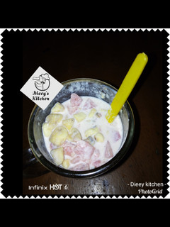 A picture of Fruit Salad.
