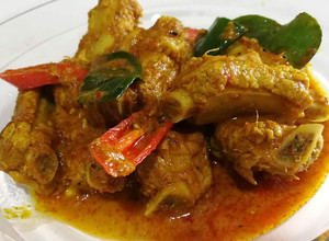 รูปของ แกงคั่วซี่โครงหมูพริกแกงใต้