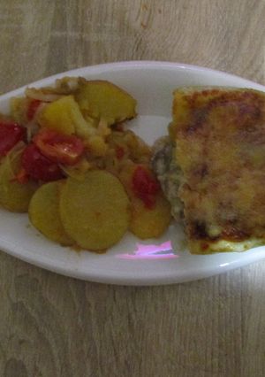Gombás juhtúróval töltött tök paradicsomos burgonyával recept fotója