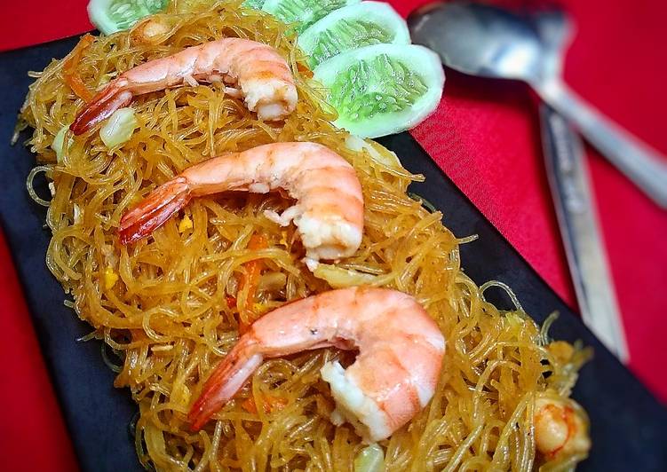 Cara Gampang mengolah Bihun goreng udang yang praktis