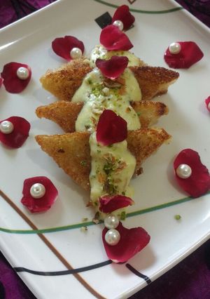 A picture of Rosy Shahi tukda.