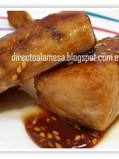 Una foto de Salmón en salsa teriyaki casera
