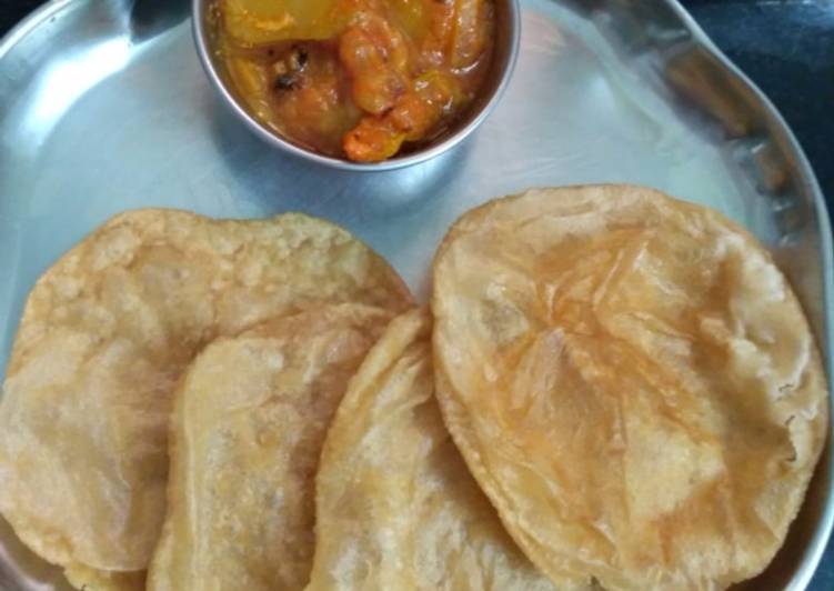 Step-by-Step Guide to Make Super Quick Homemade Poori with aloo kurma