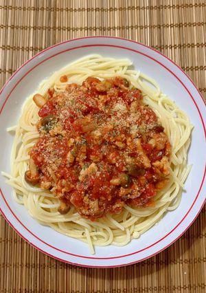 本菇肉醬意粉 的食譜成品照片