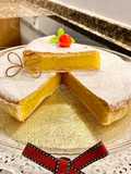 Pastel de yema y almendras. (Yolk and almond cake)