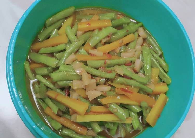 Tumis baby buncis pedas manis