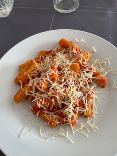 Una foto de Tortiglioni con salsa de tomate