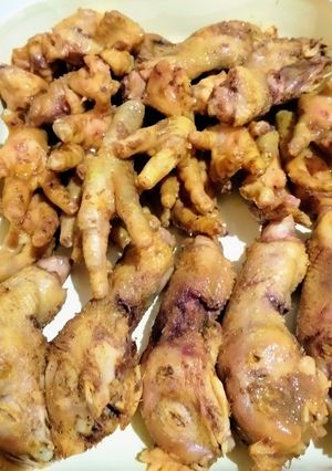 Foto resep Ungkepan ceker dan kepala ayam ala anak kost