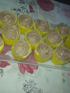Una foto de Cupcakes de vainilla con chocolate