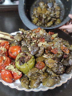 عکسی از دستور دلمه برگ مو