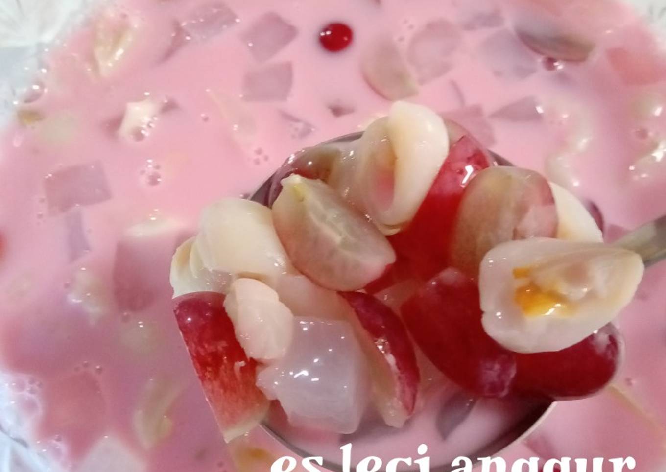 Es Leci Anggur