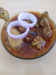 चिकन करी (Chicken curry recipe in Hindi) रेसिपी मुख्य फोटो