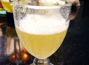 Una foto de 🇵🇪Pisco Sour 🇵🇪