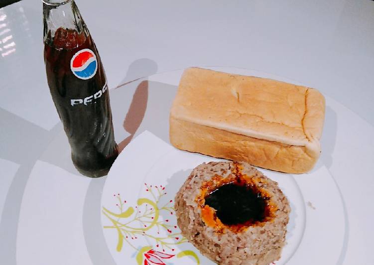 Easiest Way to Prepare Speedy Ewa agoyin and agege bread and pepsi