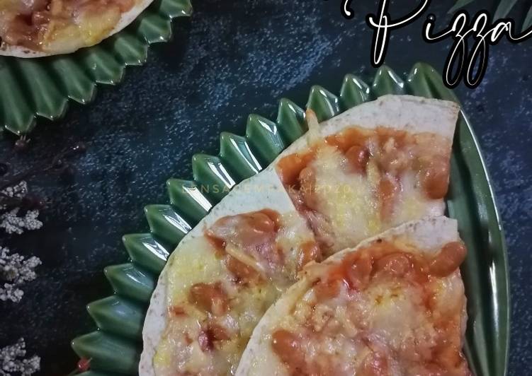 Cara Mudah Masak: Cheesy Baked Beans Pizza  Dirumah