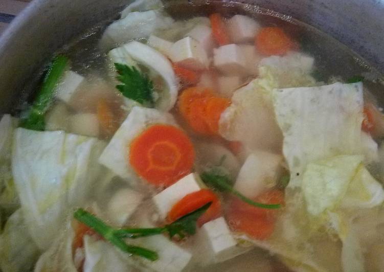 Cara Gampang Menyiapkan Sayur soup tahu sutra yang Lezat Sekali