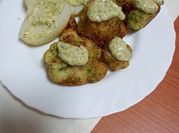 Una foto de alioli vegano