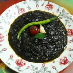 A picture of Karri Patta Chutney / Curry leaves chutney.