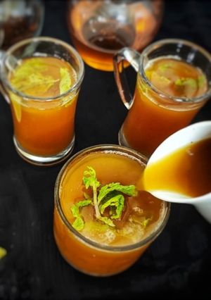 A picture of Pineapple Mint Iced Tea.
