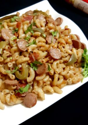 A picture of Chicken Franks Pasta😋.